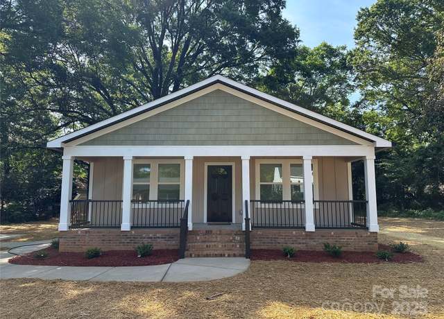 Property at 307 Wilson St, Monroe, NC 28112, 3 beds, 2 baths