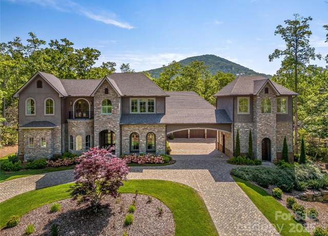 Property at 1905 White Tree Trl, Arden, NC 28704, 4 beds, 3.5 baths