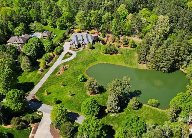 Property at 8670 Arbor Oaks Cir, Concord, NC 28027, 4 beds, 4.5 baths