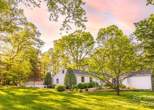 Property at 15 Busbee Rd, Biltmore Forest, NC 28803, 5 beds, 4 baths