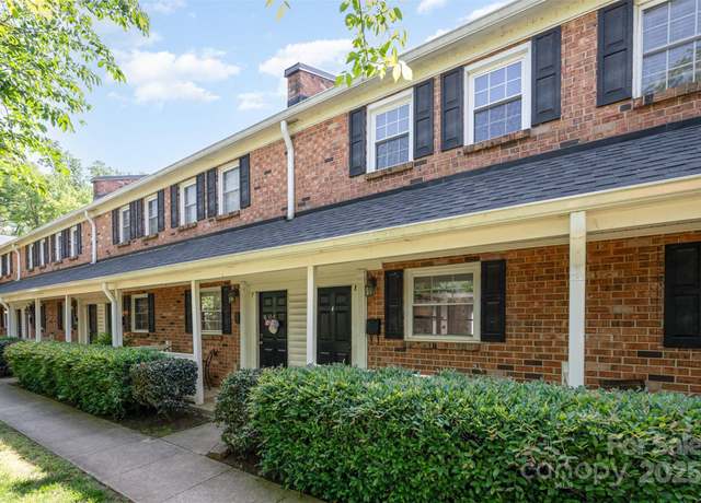 Property at 1218 Green Oaks Ln Unit E, Charlotte, NC 28205, 2 beds, 1.5 baths