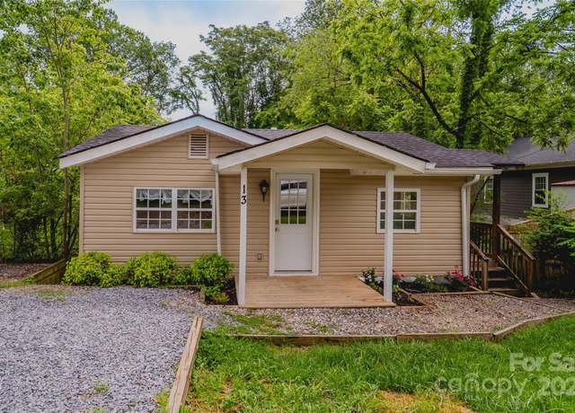 Property at 13 Park Lane Ave, Asheville, NC 28806, 2 beds, 1 bath