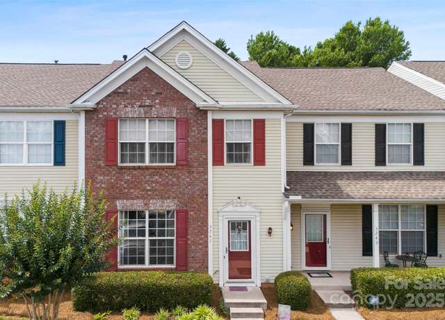 Property at 3247 Mannington Dr, Charlotte, NC 28270, 3 beds, 2.5 baths