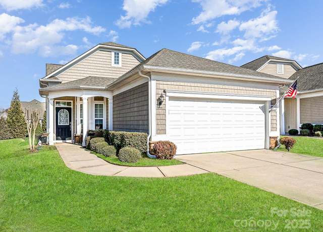 Property at 8024 Carolina Lakes Way, Fort Mill, SC 29707, 3 beds, 2 baths