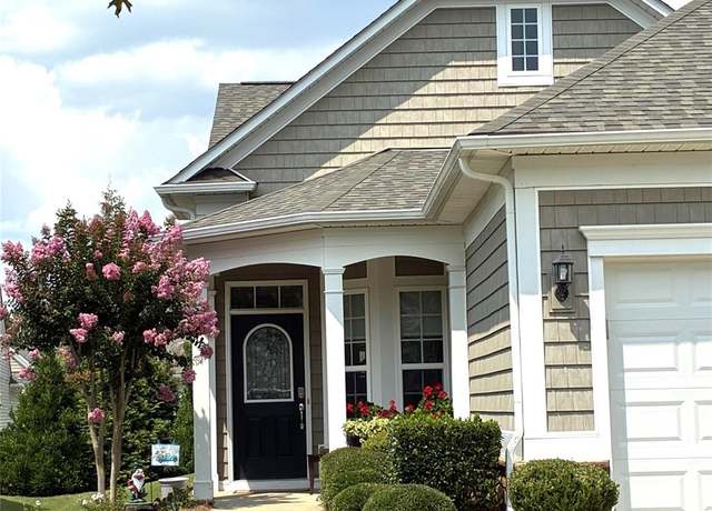 Property at 8024 Carolina Lakes Way, Fort Mill, SC 29707, 3 beds, 2 baths