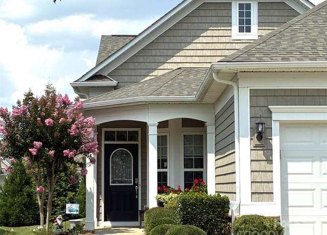 Property at 8024 Carolina Lakes Way, Fort Mill, SC 29707, 3 beds, 2 baths