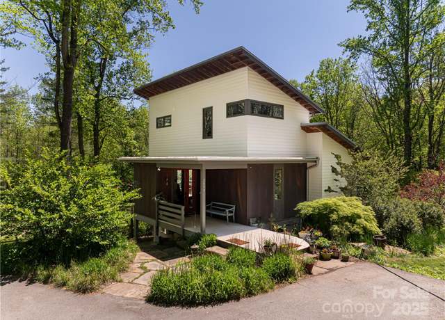Property at 2057 Riceville Rd, Asheville, NC 28805, 3 beds, 3 baths