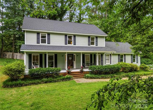 Property at 4848 Spicewood Dr, Charlotte, NC 28227, 4 beds, 2.5 baths