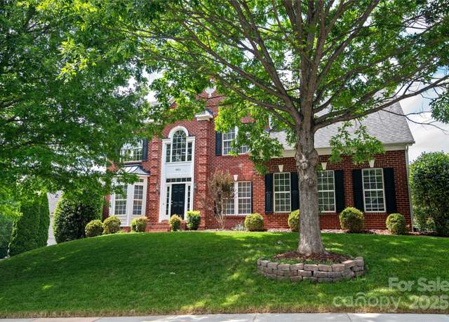 Property at 6803 Augustine Way, Charlotte, NC 28270, 4 beds, 2.5 baths