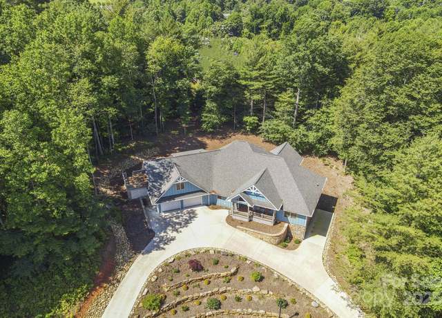 Property at 225 Henrys Glen Dr, Morganton, NC 28655, 3 beds, 3.5 baths