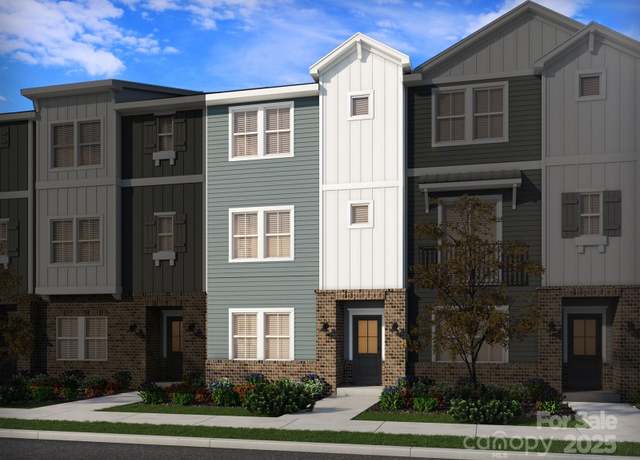 Property at 135 Kona Ln, Fort Mill, SC 29708, 4 beds, 3.5 baths