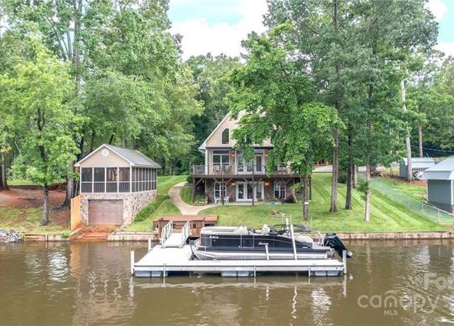Property at 1901 Warf Rd, Lexington, NC 27292, 2 beds, 3 baths
