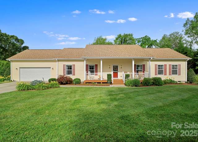 Property at 230 Blue Heron Dr #57, Mills River, NC 28759, 3 beds, 2 baths