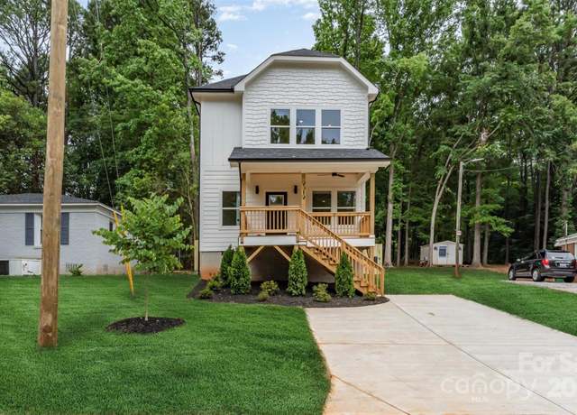 Property at 2512 Remington St, Charlotte, NC 28216, 3 beds, 2.5 baths