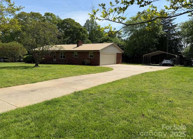 Property at 370 Sherrill Farm Rd, Lincolnton, NC 28092, 3 beds, 2 baths
