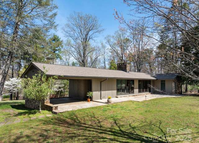 Property at 123 Fox Covert Ln, Tryon, NC 28782, 3 beds, 2.5 baths