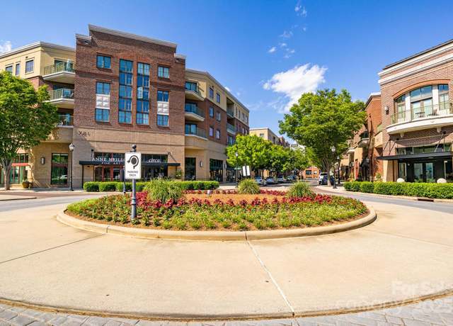 Property at 721 Governor Morrison St #425, Charlotte, NC 28211, 1 bed, 1 bath