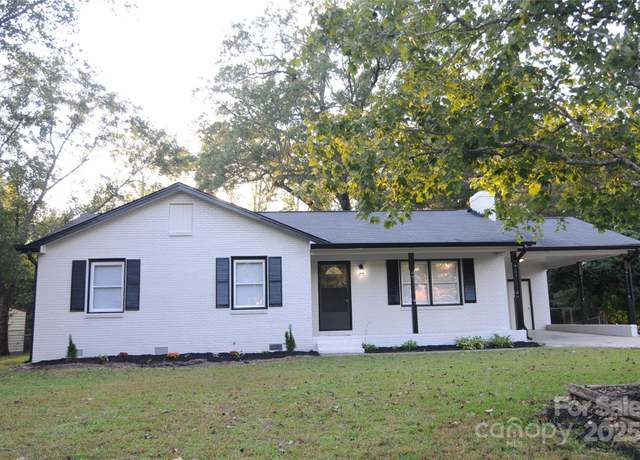 Property at 4901 Greenwood Dr, Gastonia, NC 28052, 3 beds, 2 baths