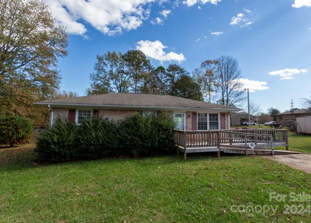 Property at 128 Ridgeway Ct, Forest City, NC 28043, 3 beds, 1 bath