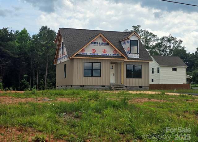 Property at 8940 Wilson Rd, Hildebran, NC 28637, 3 beds, 2.5 baths