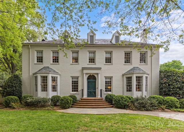 Property at 2322 Hopedale Ave, Charlotte, NC 28207, 5 beds, 4.5 baths