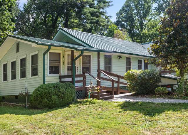 Property at 119 John Lee Montgomery Dr, Hendersonville, NC 28792, 2 beds, 1 bath