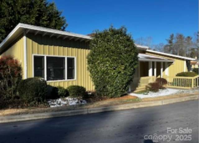 Property at 110 Heywood Rd #20, Arden, NC 28704, 2 beds, 1 bath