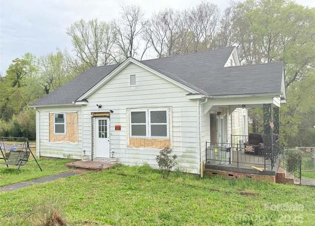 Property at 1334 Williams Estate Dr, Lancaster, SC 29720, 3 beds, 2 baths