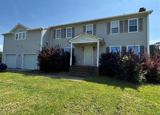 Property at 221 Pennington Rd, Rock Hill, SC 29732, 4 beds, 2.5 baths