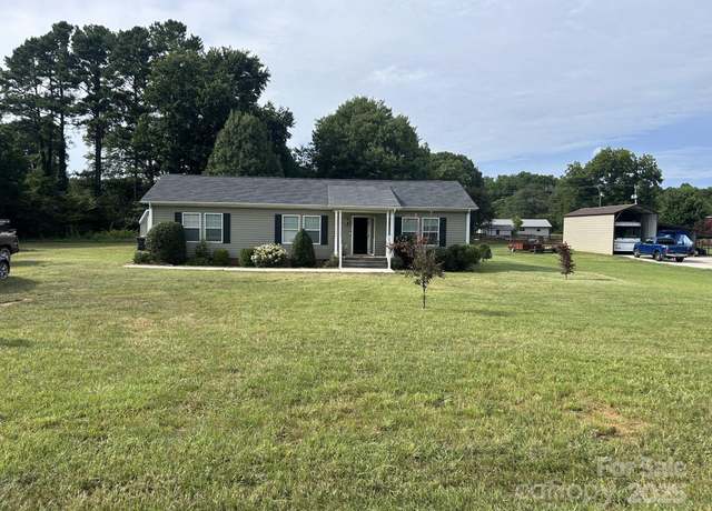 Property at 7703 Otts Cir, Stanley, NC 28164, 3 beds, 2 baths