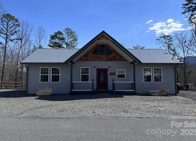 Property at 266 W Ridge Dr, Bryson City, NC 28713, 3 beds, 2 baths