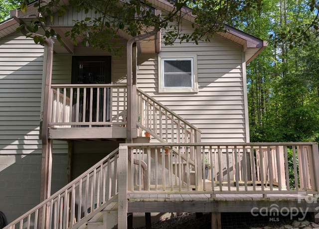 Property at 87 Oscar Chappell Rd, Brevard, NC 28712, 2 beds, 1.5 baths