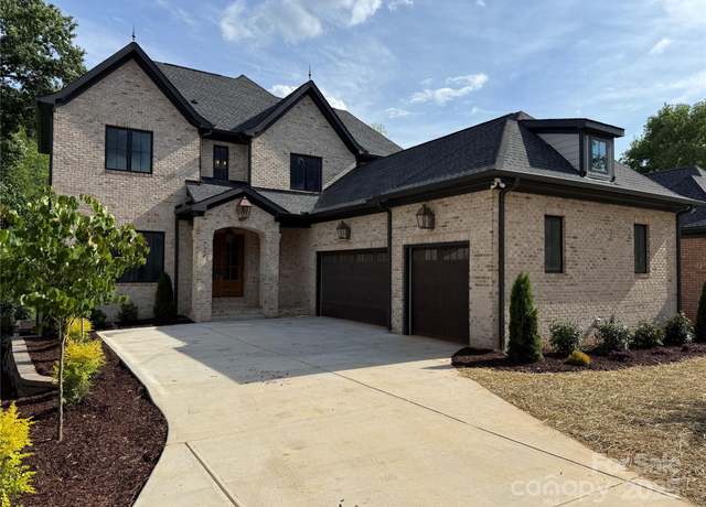 Property at 724 Ideal Way, Charlotte, NC 28203, 6 beds, 7.5 baths