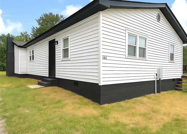 Property at 143 Harvest Dr, Kings Mountain, NC 28086, 3 beds, 2 baths