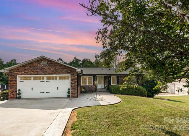 Property at 197 Sain Rd, Statesville, NC 28625, 5 beds, 4 baths