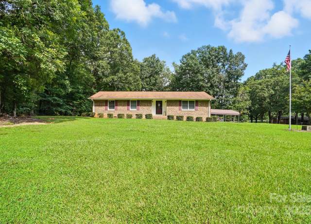 Property at 4207 Amanda Dr, Midland, NC 28107, 3 beds, 2 baths