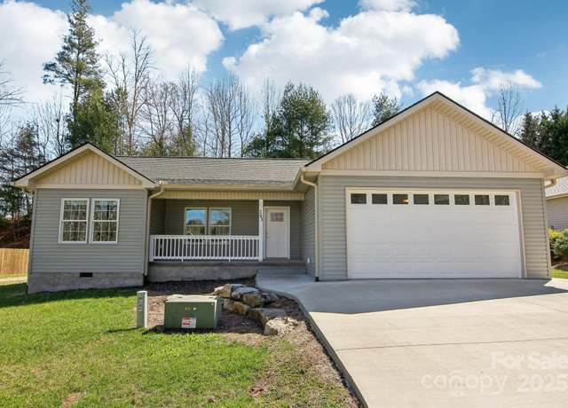 Property at 281 Plato Pl, Etowah, NC 28729, 3 beds, 2 baths
