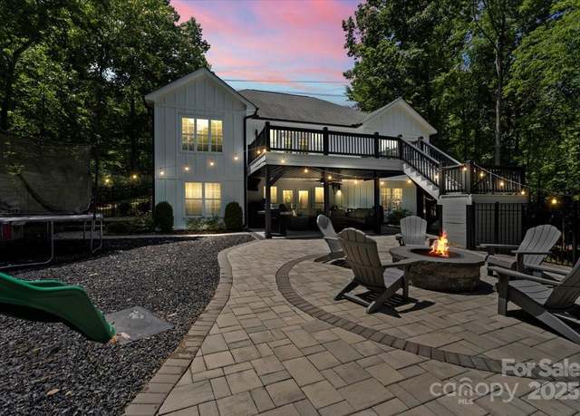 Property at 402 Wildlife Rd, Troutman, NC 28166, 4 beds, 3 baths