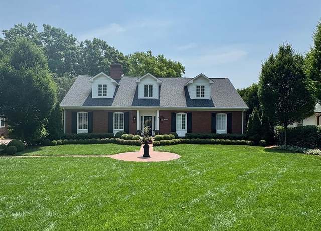 Property at 2301 Roswell Ave, Charlotte, NC 28207, 5 beds, 5 baths