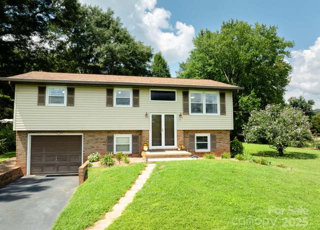 Property at 4671 Crystal St, Claremont, NC 28610, 3 beds, 1.5 baths