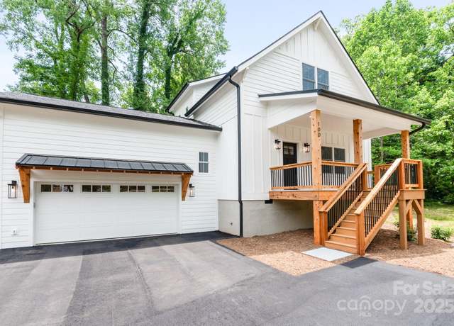 Property at 100 Craggy Ave, Asheville, NC 28806, 4 beds, 2.5 baths