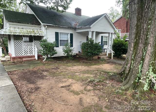 Property at 127 Cedar Dr NW, Concord, NC 28025, 2 beds, 1 bath