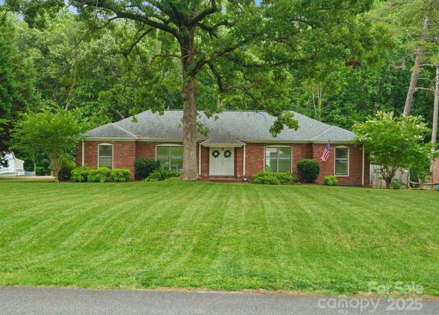 Property at 3367 Tanglewood Dr, Rock Hill, SC 29732, 3 beds, 2.5 baths