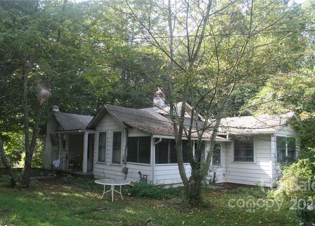 Photo of 92 Arco Rd, Asheville, NC 28805