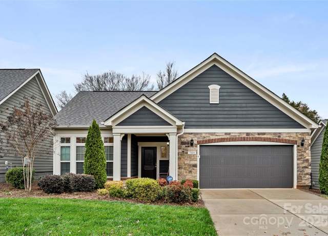 Property at 7909 Parknoll Dr, Huntersville, NC 28078, 2 beds, 2 baths