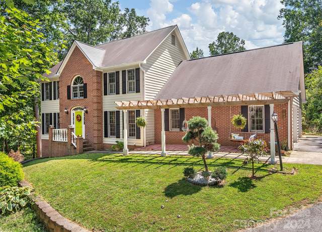 Property at 29 Tillman Rd, Lake Junaluska, NC 28745, 5 beds, 3.5 baths