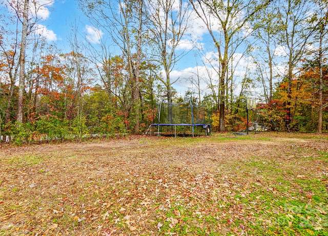 Property at 4450 Dobys Bridge Rd, Fort Mill, SC 29707, 3 beds, 2 baths