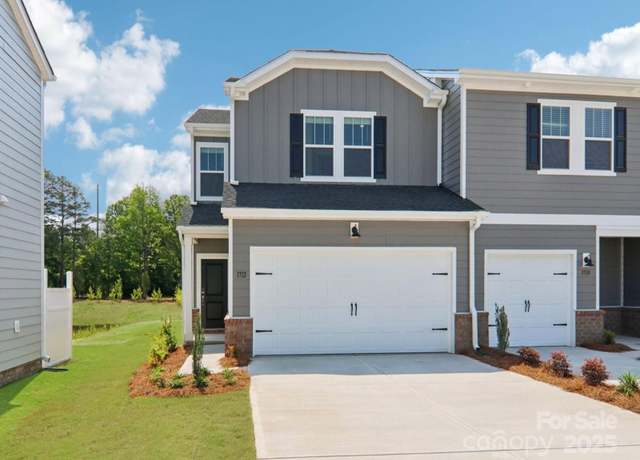 Property at 1725 Braemar Village Dr, Monroe, NC 28110, 3 beds, 2.5 baths