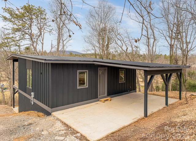 Property at 20 Cane Creek Ln, Fairview, NC 28730, 3 beds, 2 baths
