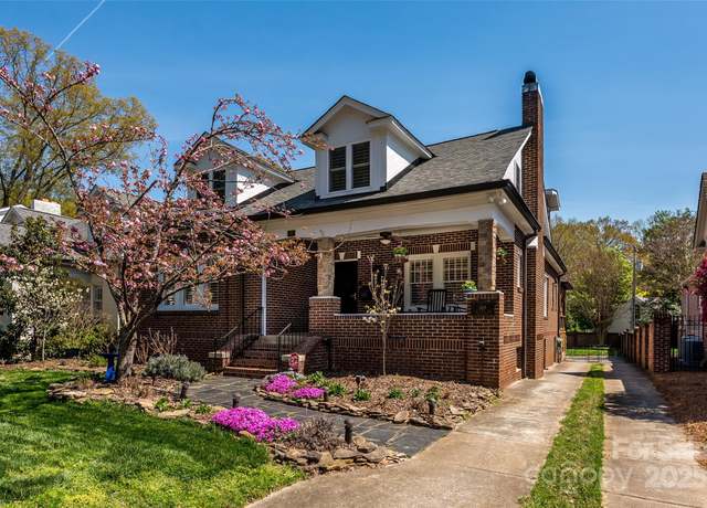 Property at 139 S Laurel Ave, Charlotte, NC 28207, 5 beds, 4 baths